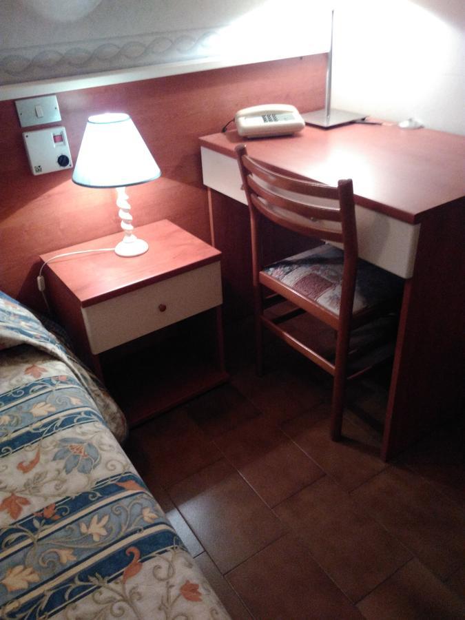 Elena Hotel