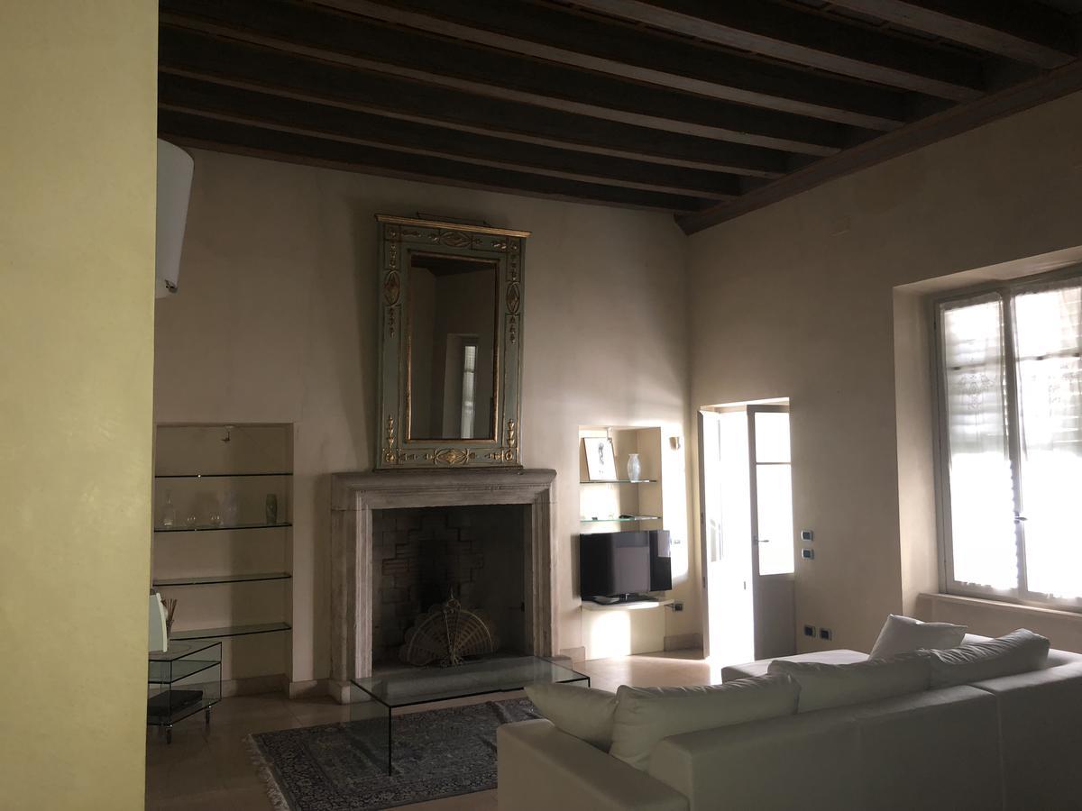 Casa de hóspedes Dimora Centro