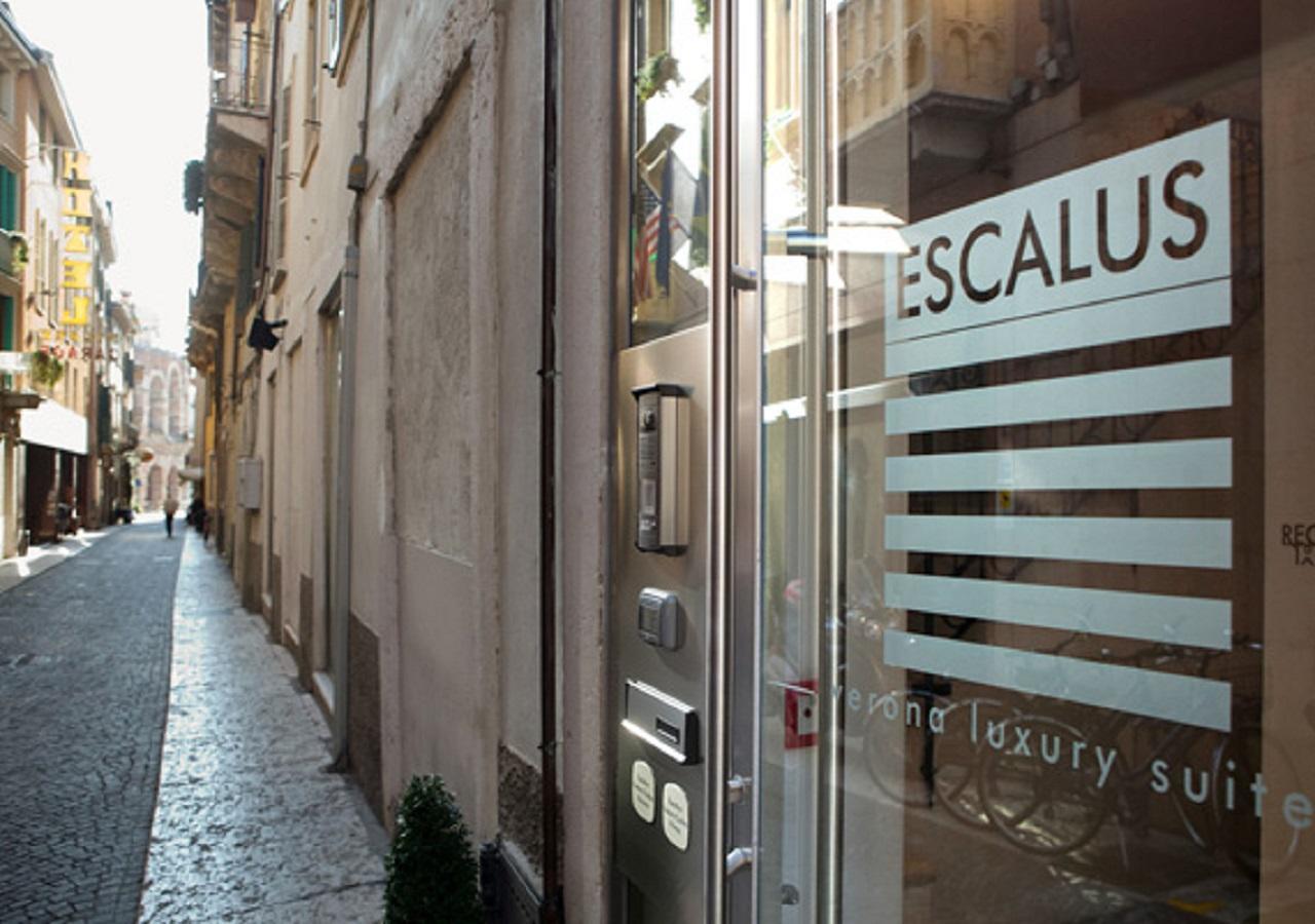 Guest house Escalus Luxury
