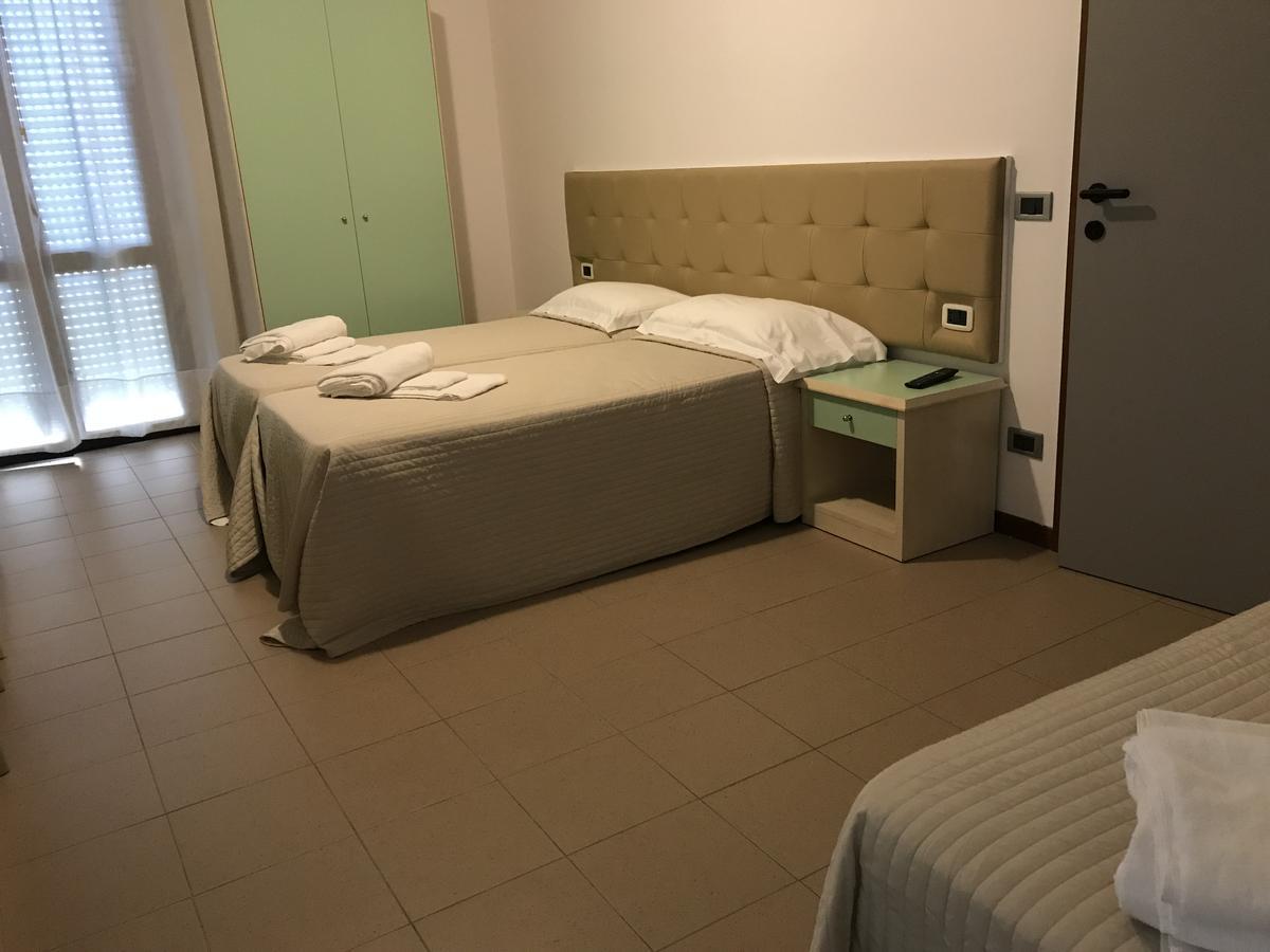 Viale Venezia Aparthotel 2*