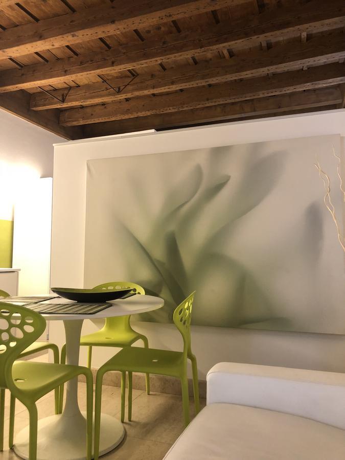 Casa de hóspedes Dimora Centro *
