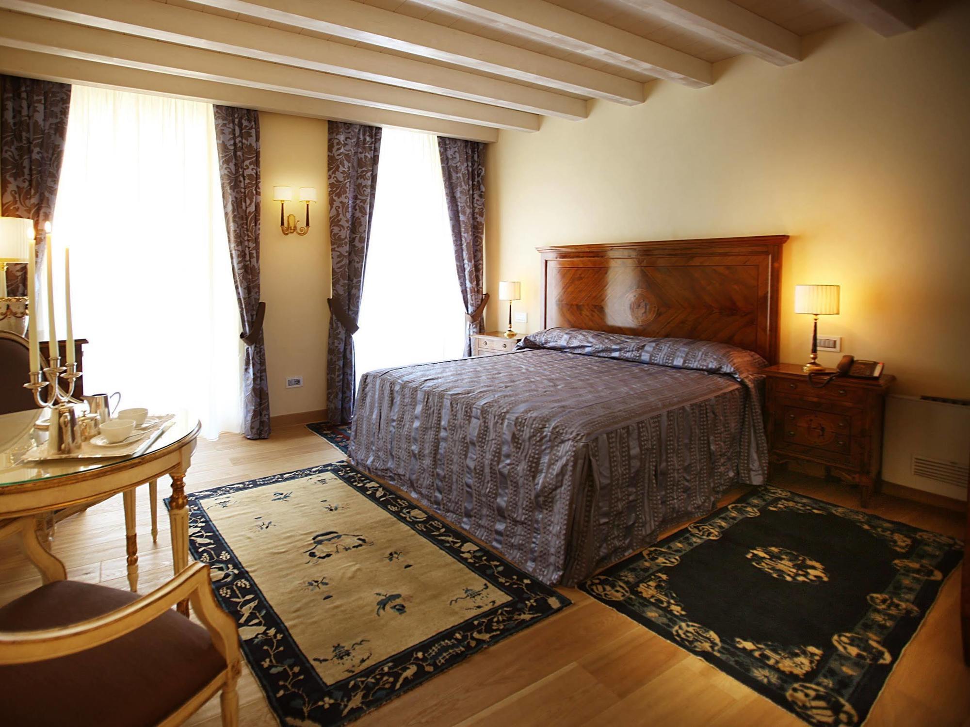 Relais Balcone Di Giulietta 5* Verona