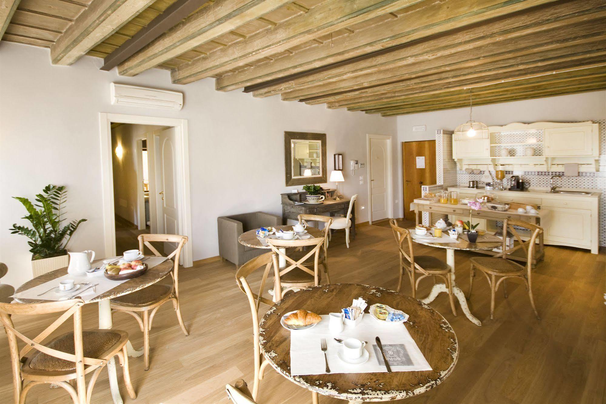 Residenza Cuordiverona Gasthof Verona