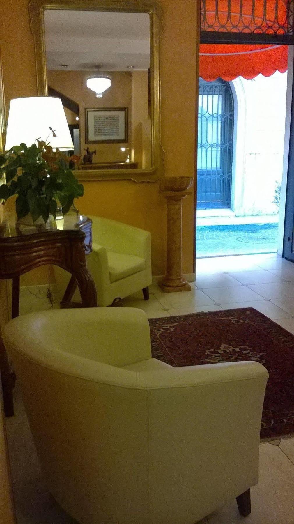 Cavour 2* Vérone