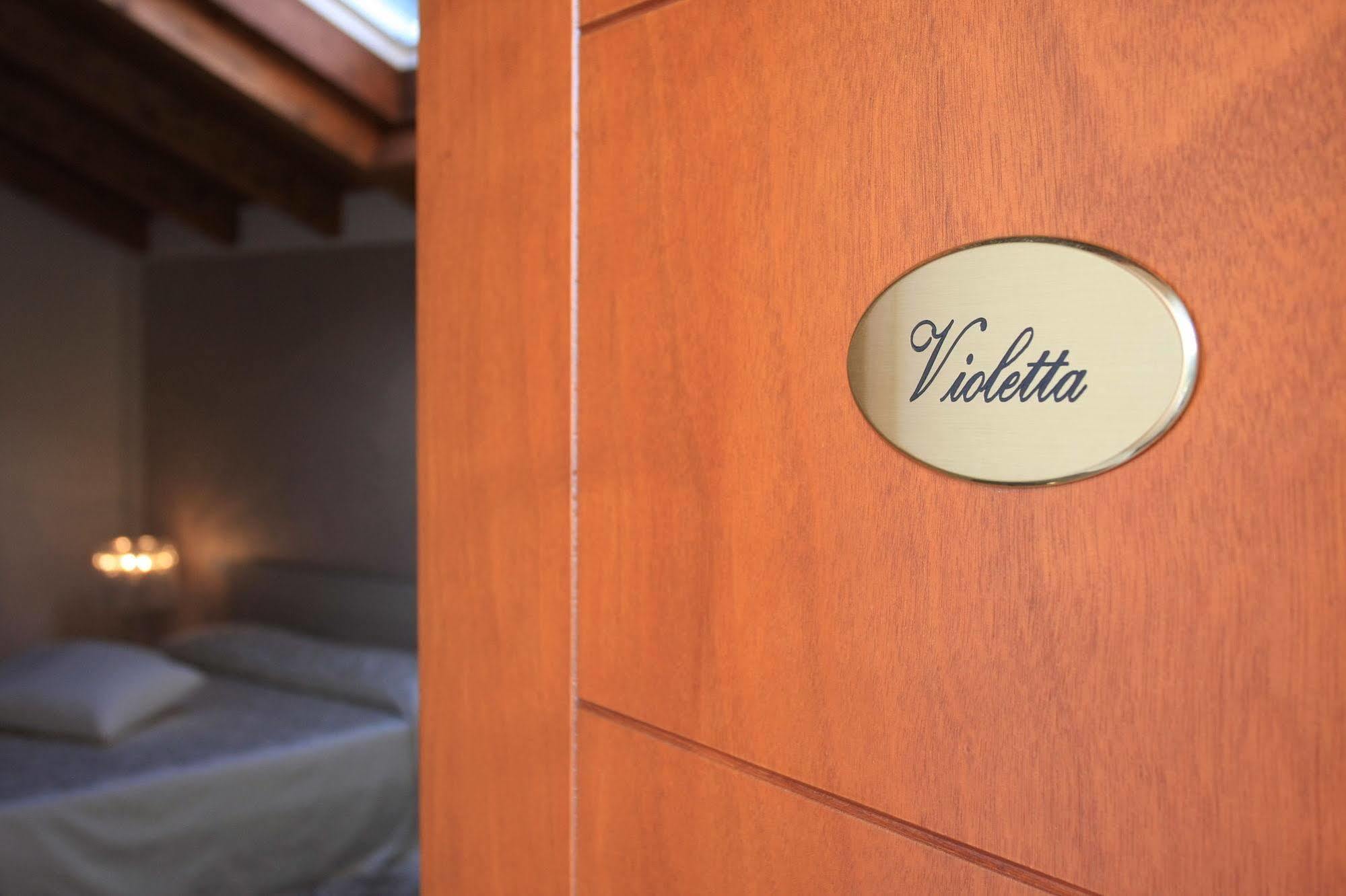 Ca' La Pergola Farm stay