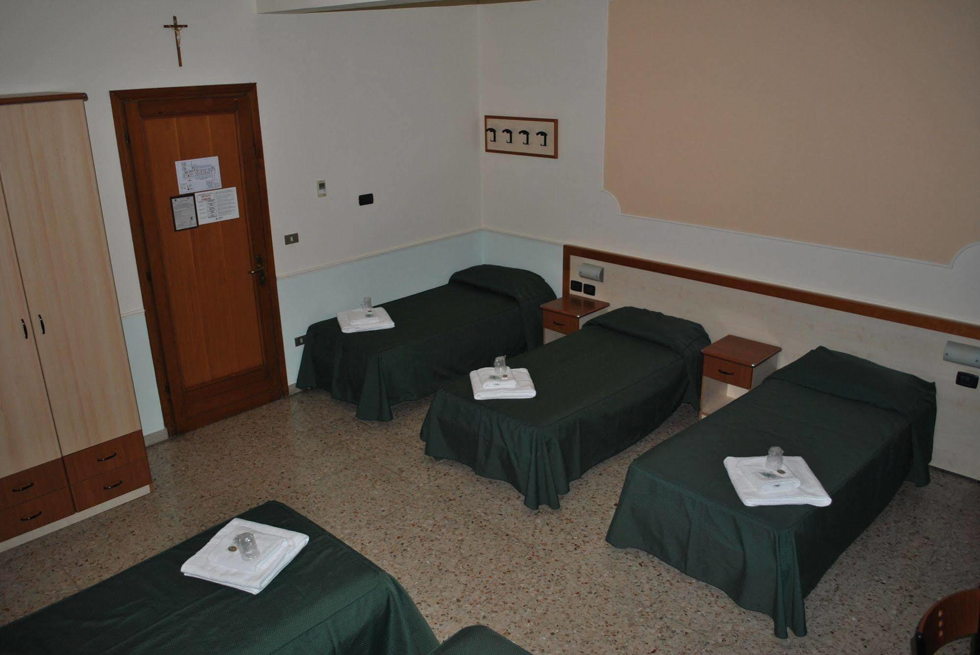 Centro Carraro Fondazione Di Religione Verona
