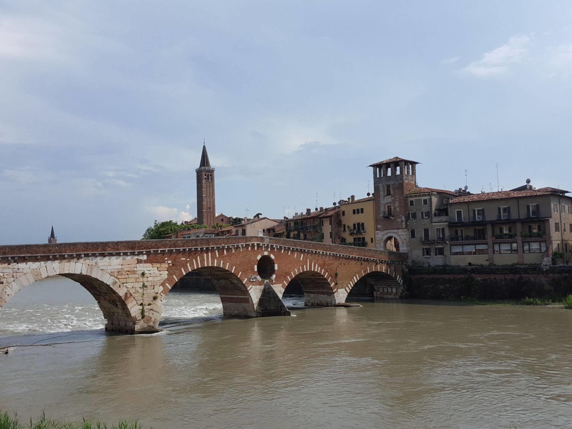 Bed & Breakfast Relais Ponte Pietra Verona