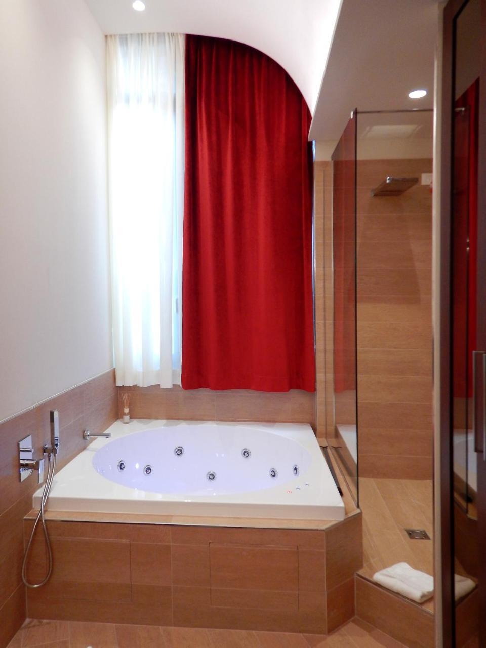 Arena Luxury Guest house 2*