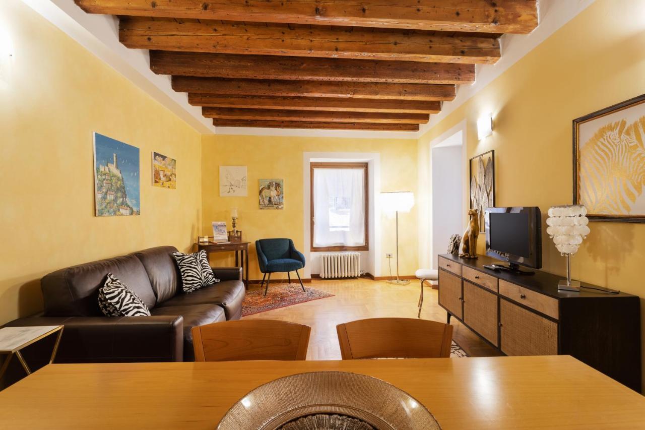 Antica Charming Flat Appartamento *