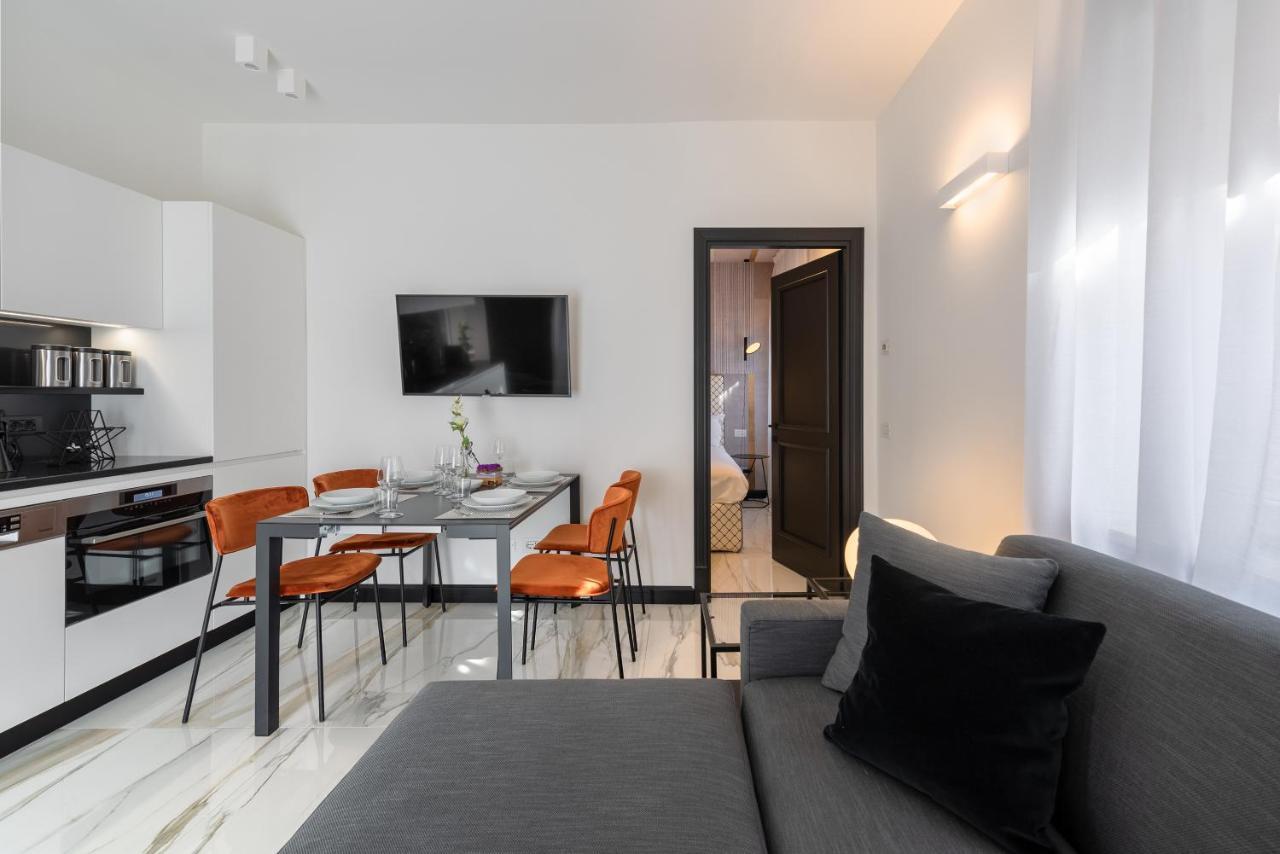 A World Aparts - 12 Viviani Apartamento Verona