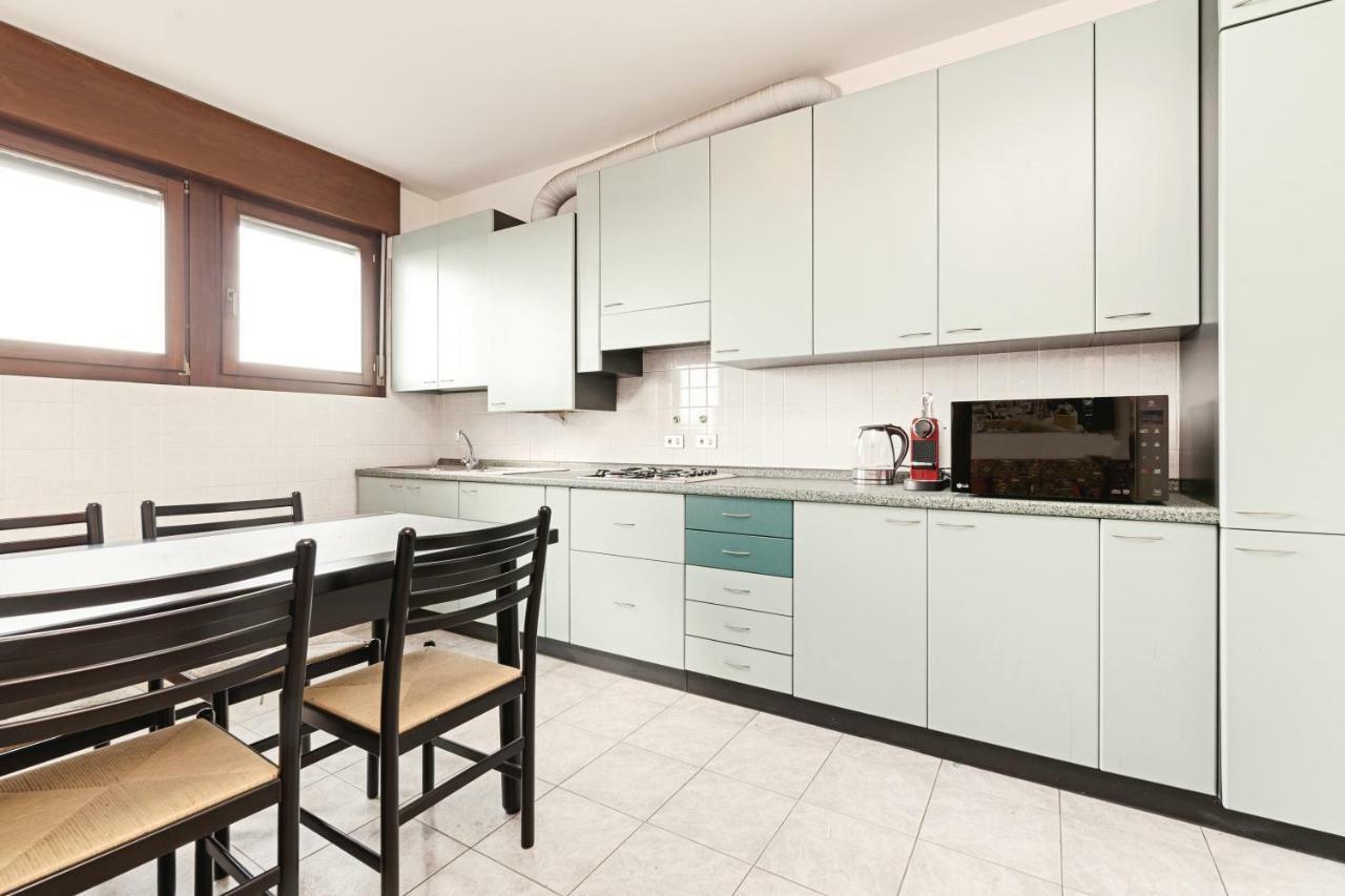 Colourful Flat Borgo Roma Appartamento Verona
