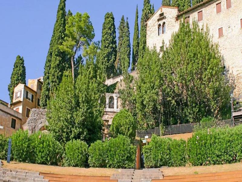 Verona4rent Silvia Apartment Verona