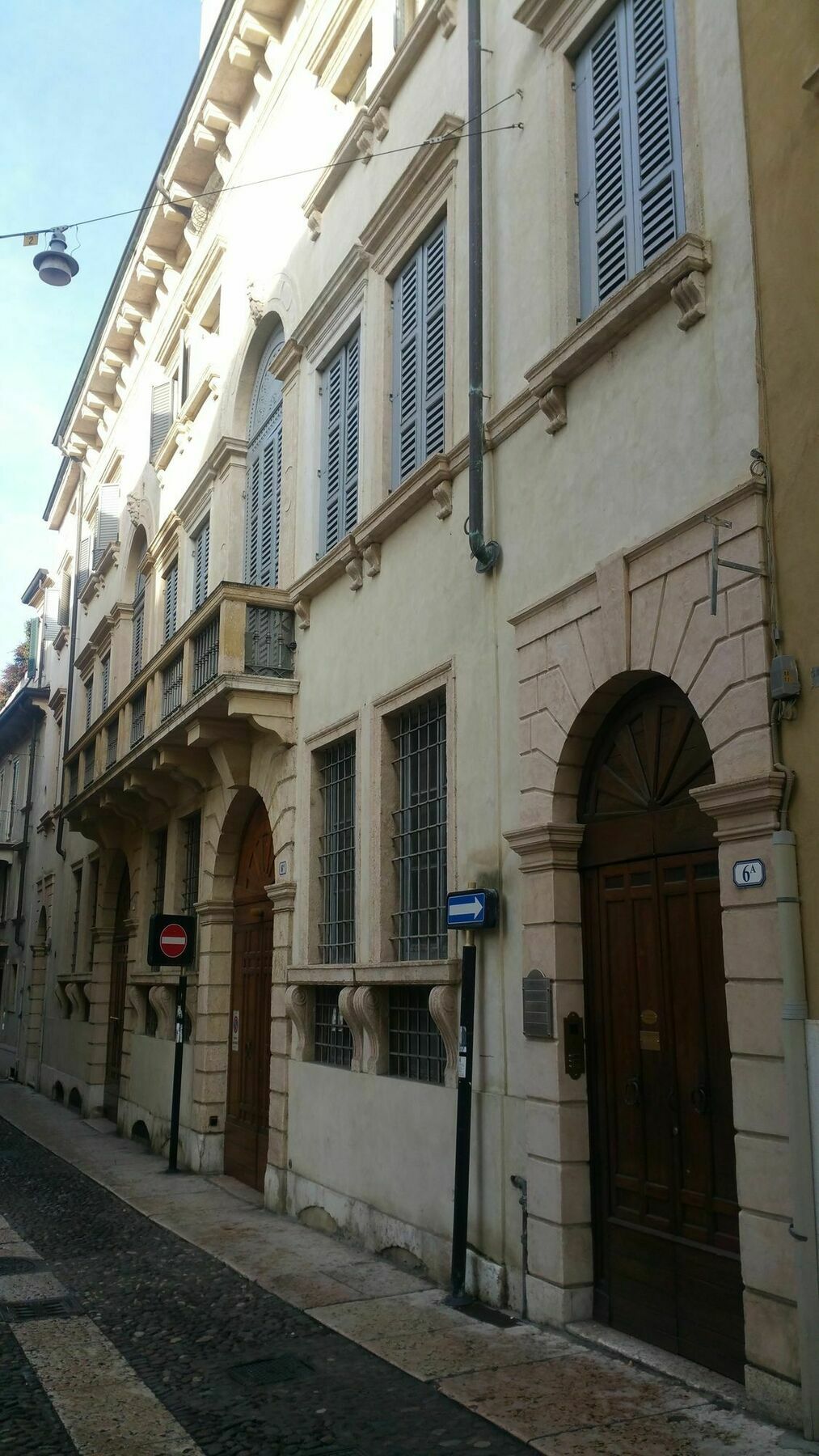 Palazzo Camozzini *