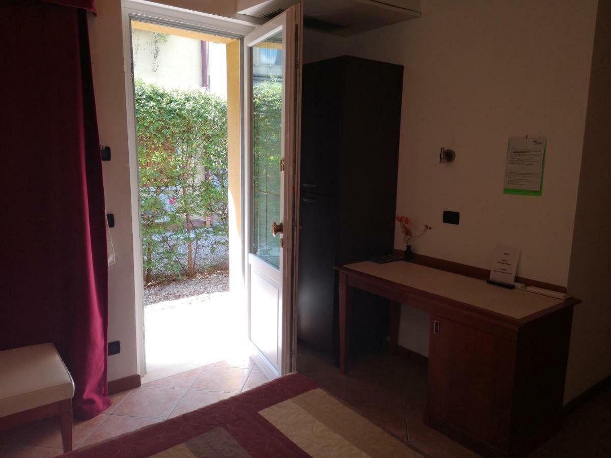 Ca' Del Sasso Country house *
