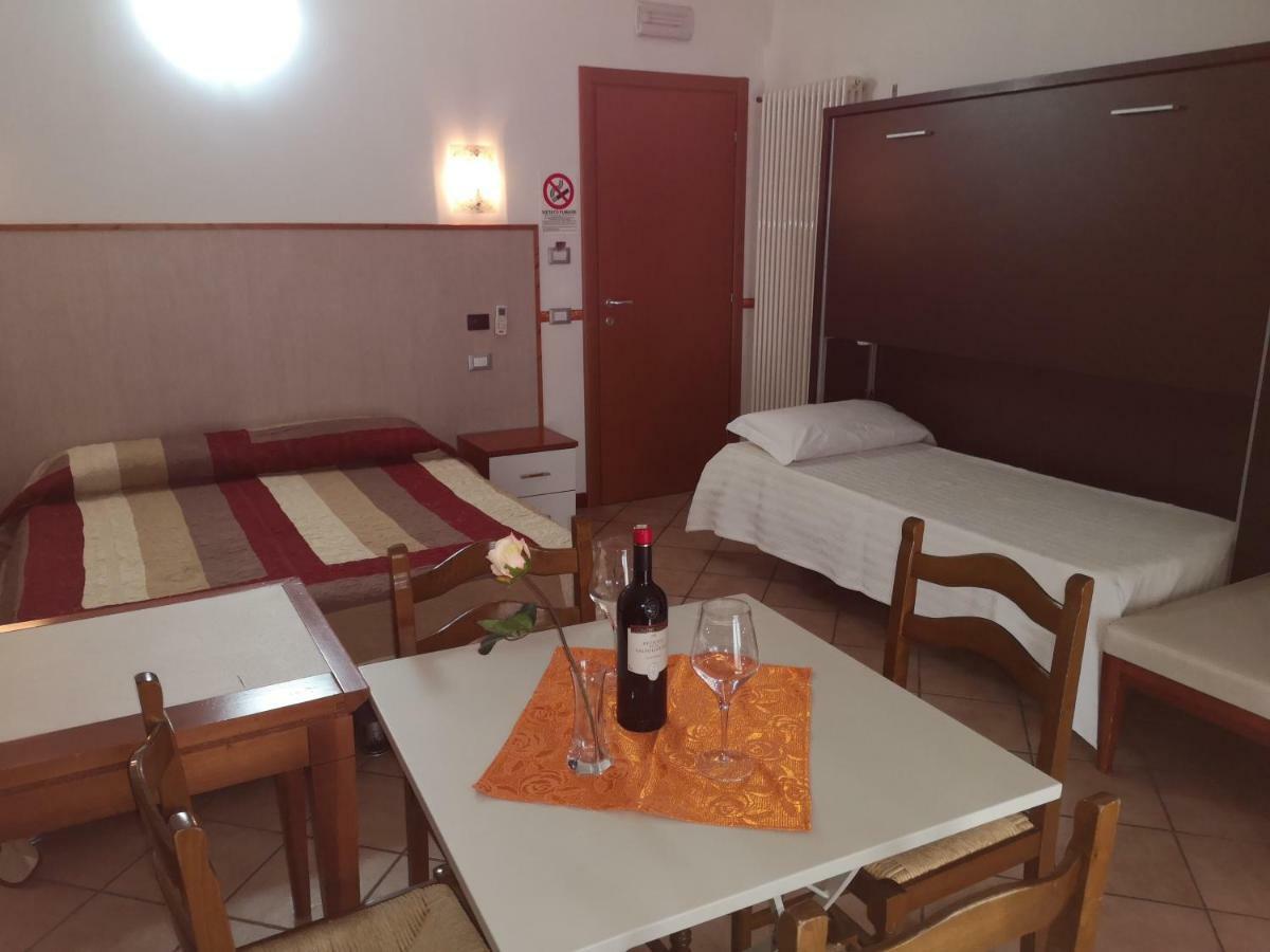 Ca' Del Sasso Country house *