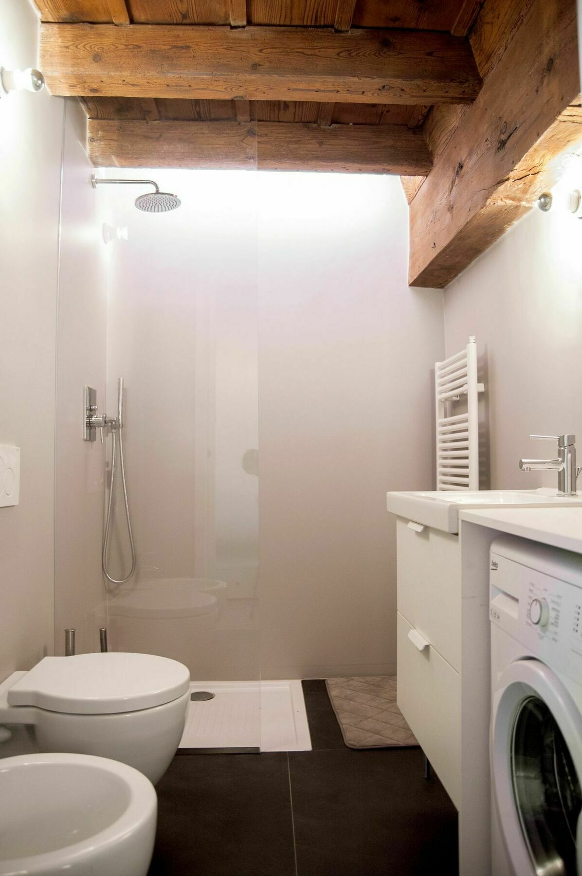 For Rent Affresco Appartamento *