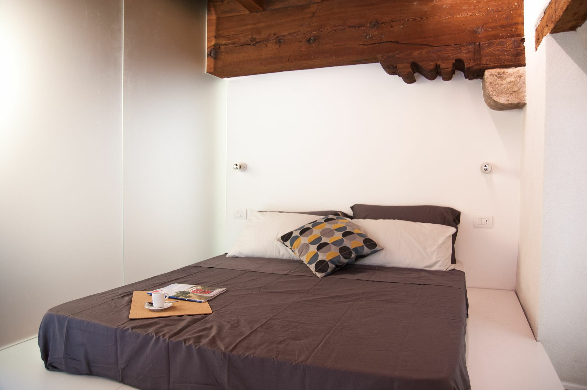 For Rent Affresco