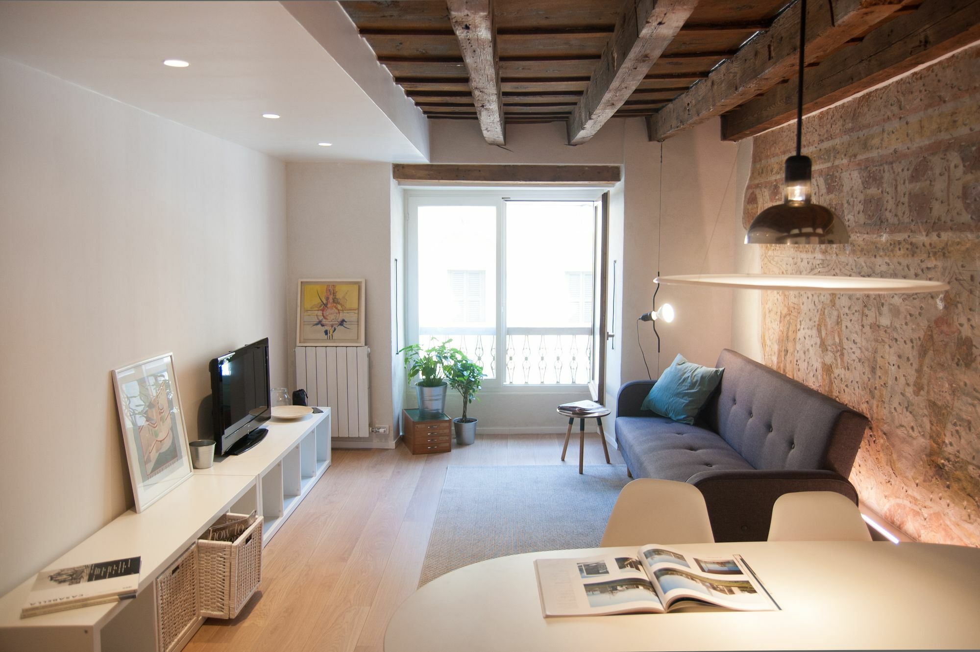 For Rent Affresco Appartamento