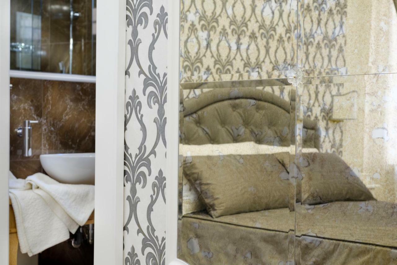 Pensión Boutique Al Chiostro De San Salvar Verona