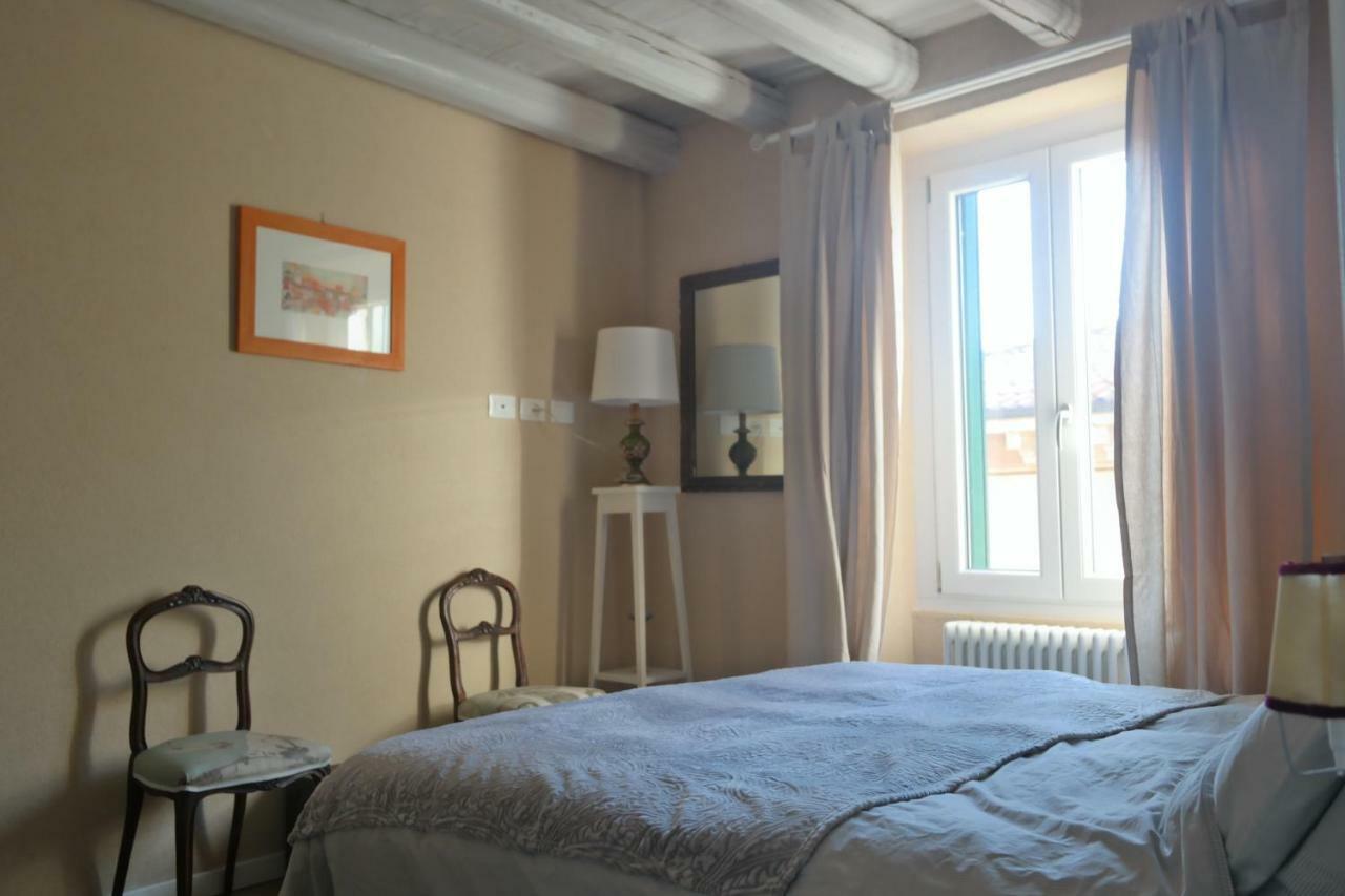 Romantic And Cozy Flat Verona