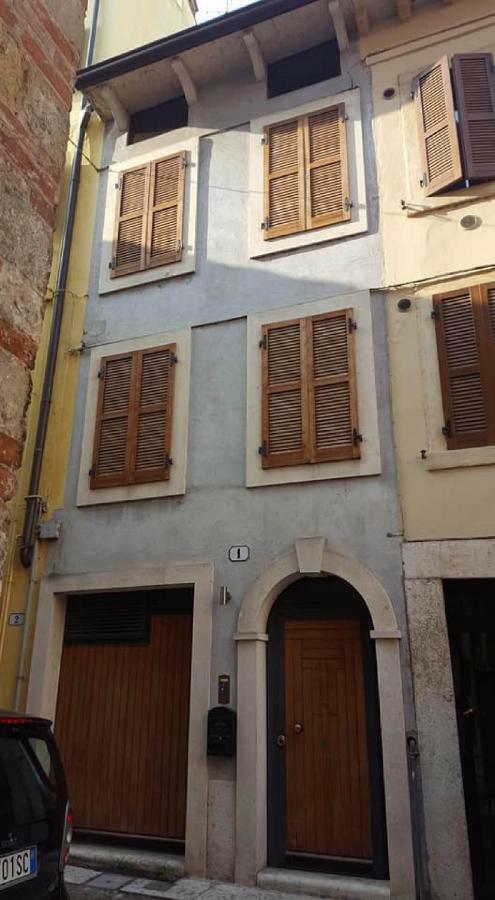Corte Cadrega - Royal Solution * Verona