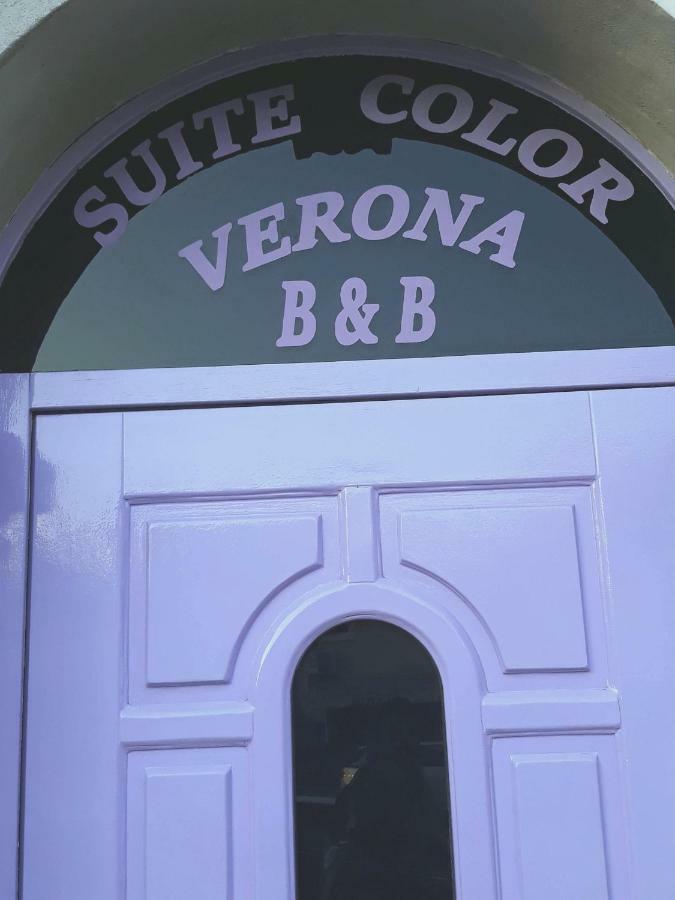 Bed and breakfast Color