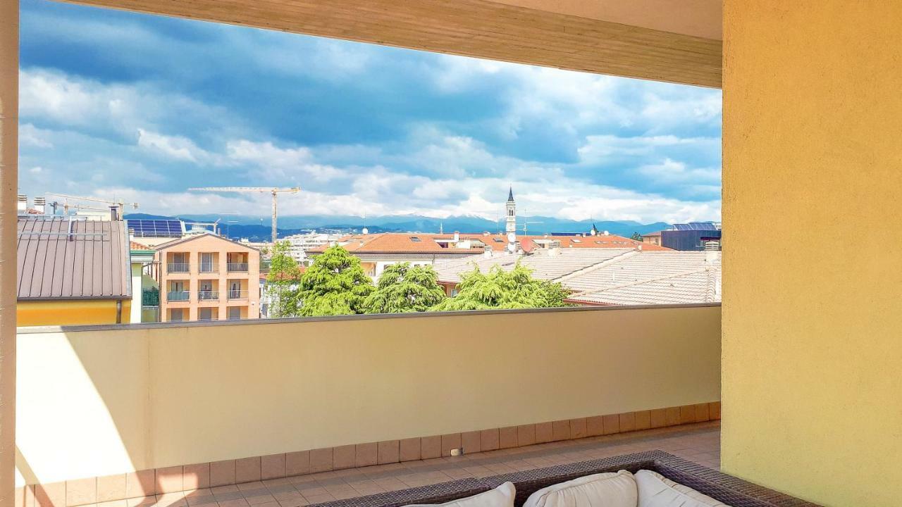 Attico Fiera Apartamento