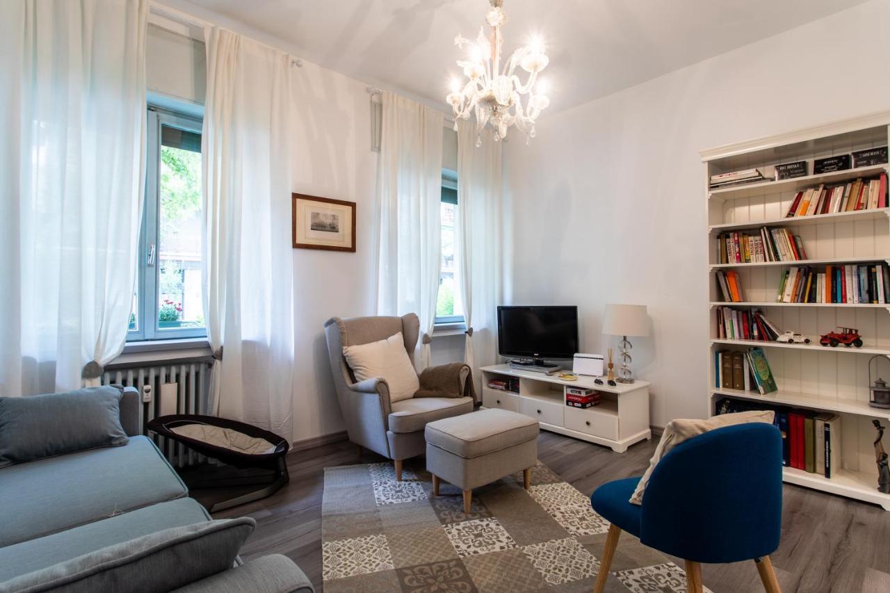 Moon River House Apartment *