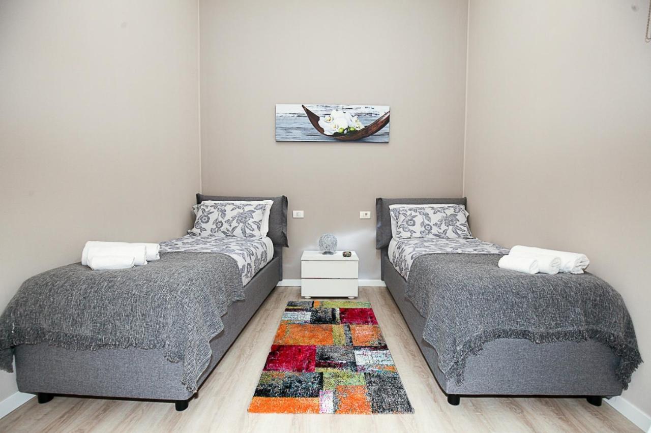 Apartment Romantic House 369 *