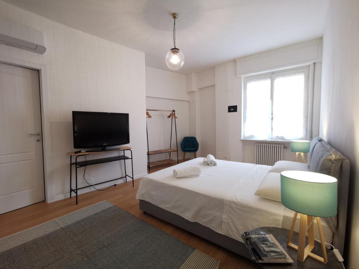 Vicolo Leoni Suites Pensión