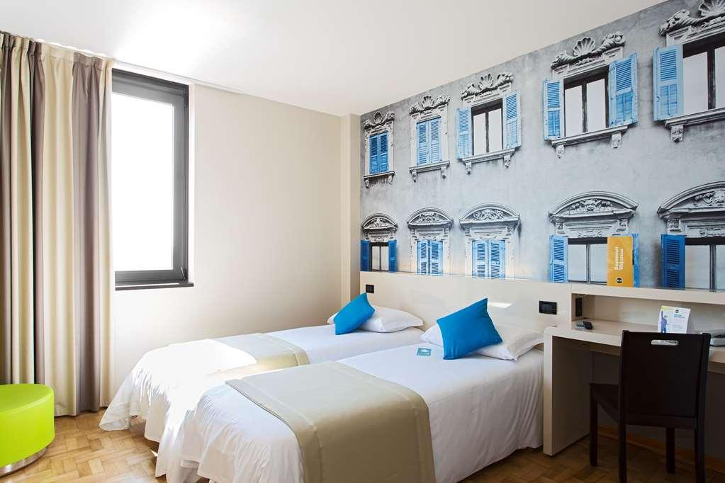 Sud Hotel 3*