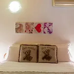 Giardino Giusti House & Court
