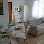 Appartamento A Verona E Parcheggio Nella Proprieta