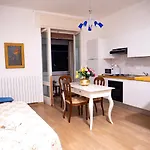 Wolly\'S Apartment