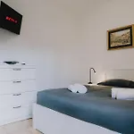 La Serra Apartment With Balcony