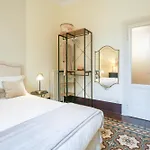 Le Flaneur Vintage B&B