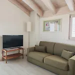 Nuova Opera Rooms