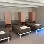 Protezione Della Giovane - Female Hostel