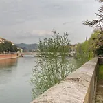Residenza Canossa