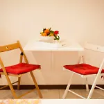 Alexandra\'S House