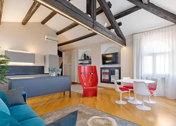 Canguroproperties - Scalette San Marco 1