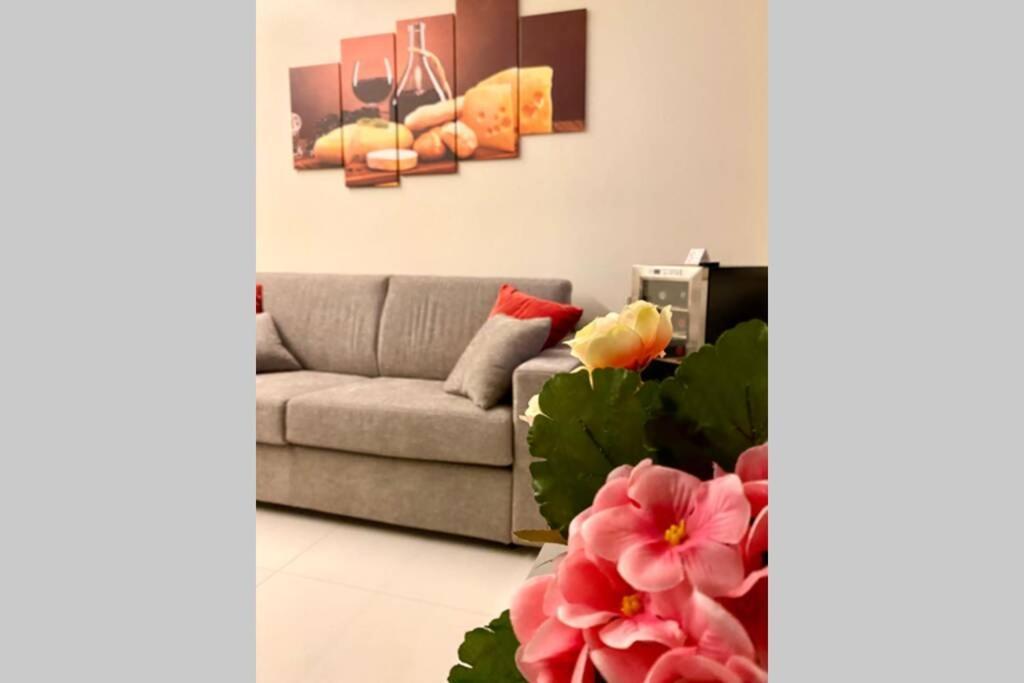 Wine And Horse - Next To Station And Free Parking Apartamento Verona