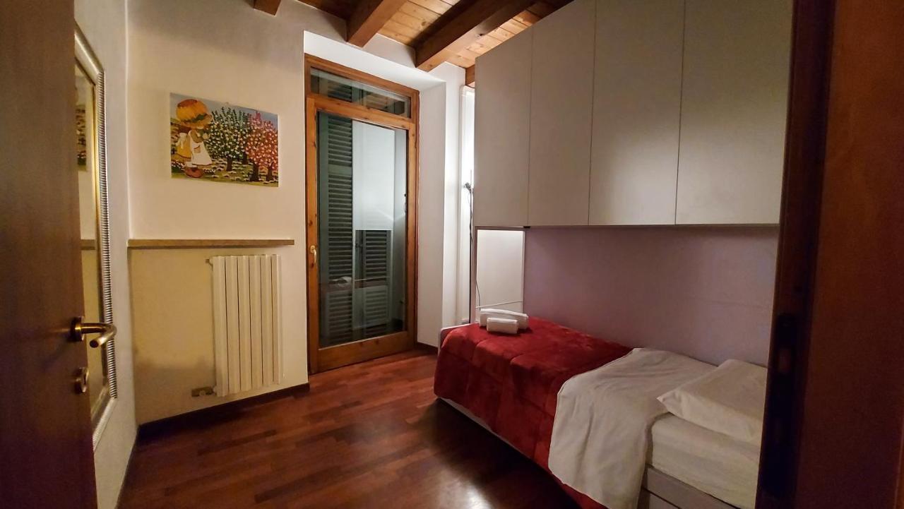 Marconi - Porta Leoni Verona