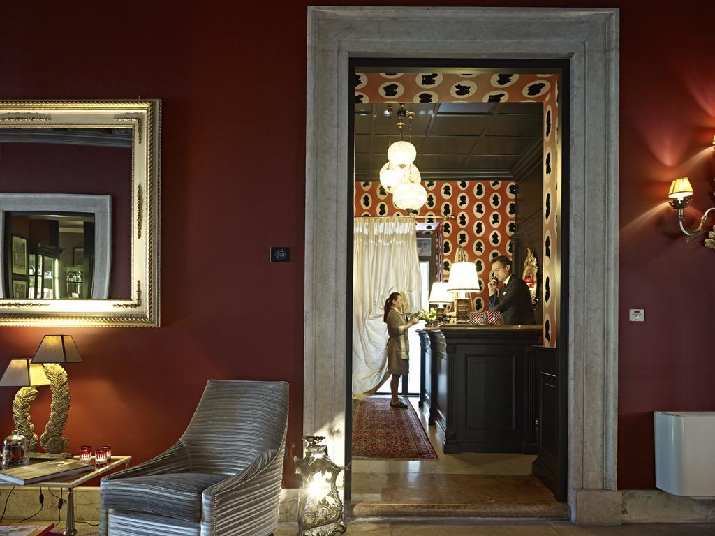 The Gentleman Of Maison d'hôtes Vérone