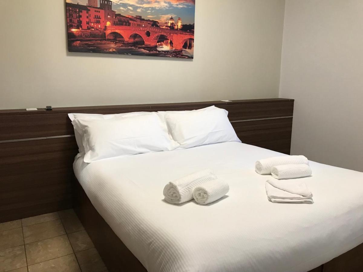 Apartments&rooms Lungadige 2* Verona