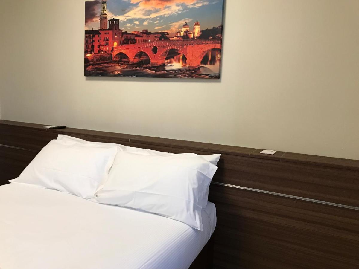 Apartments&rooms Lungadige 2*