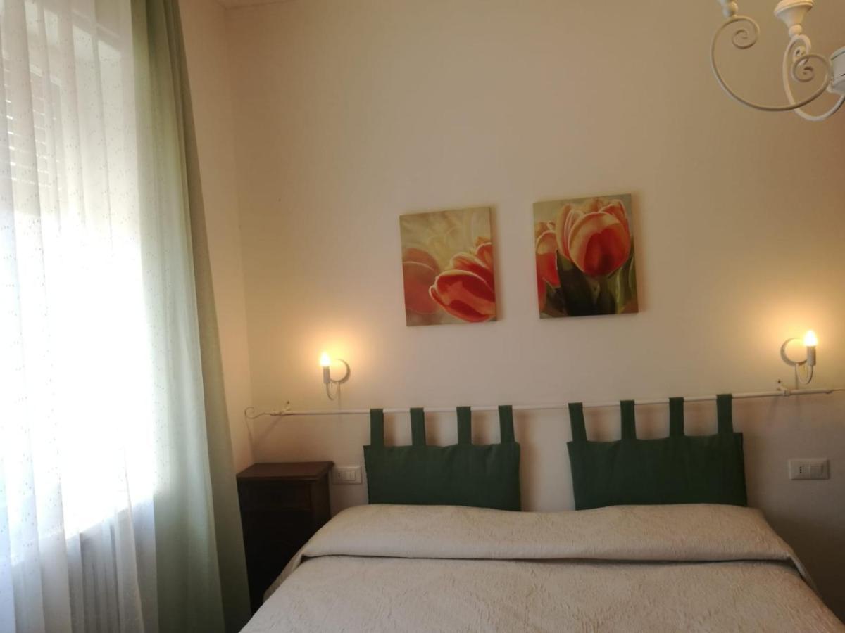 Pensión Minihouselarissa Diverona