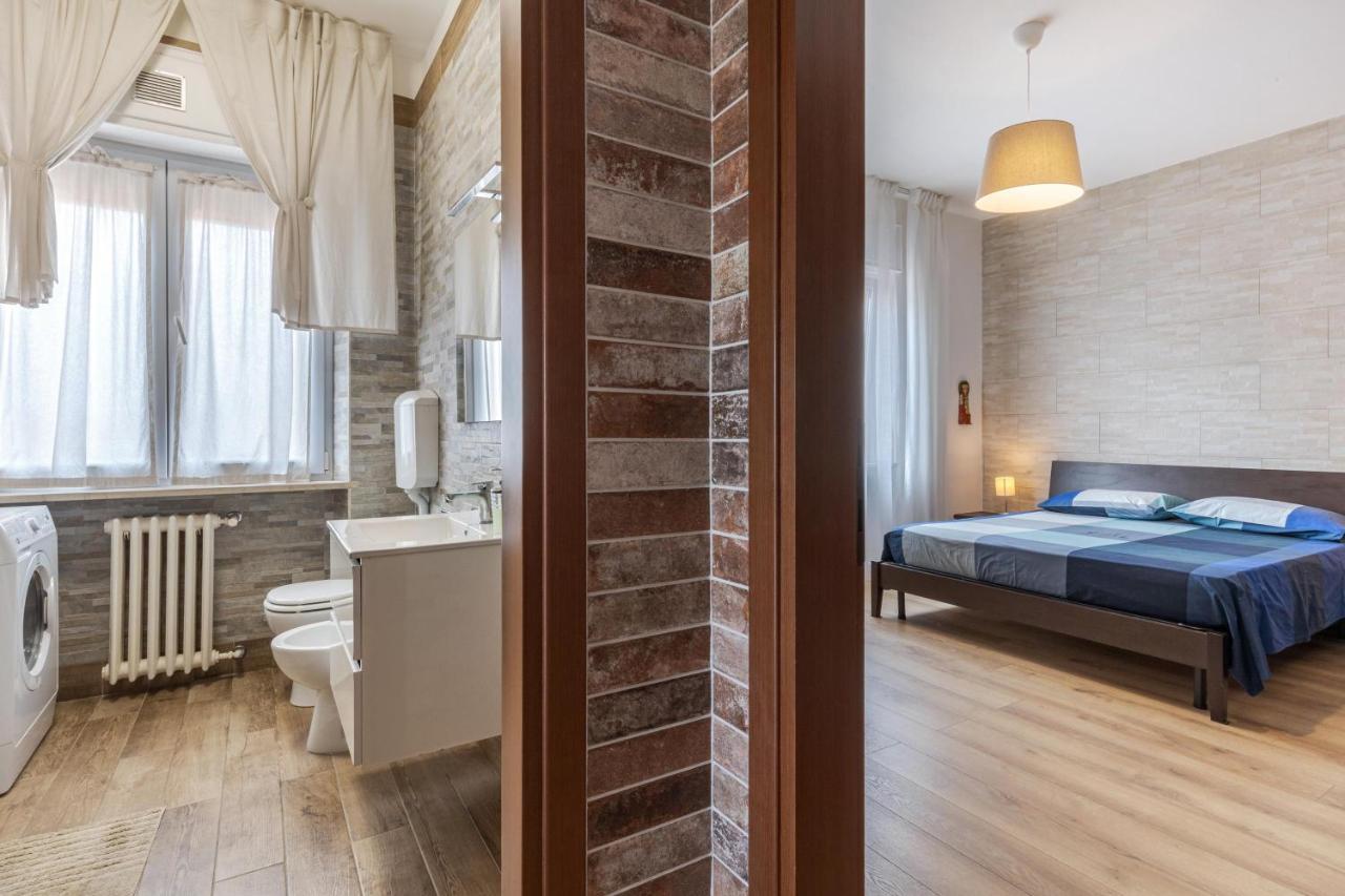 Apartment Queen East