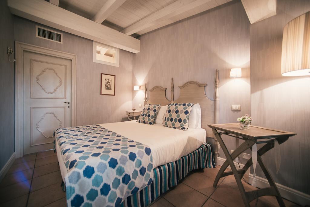 Bed and breakfast Le Batesine 3*