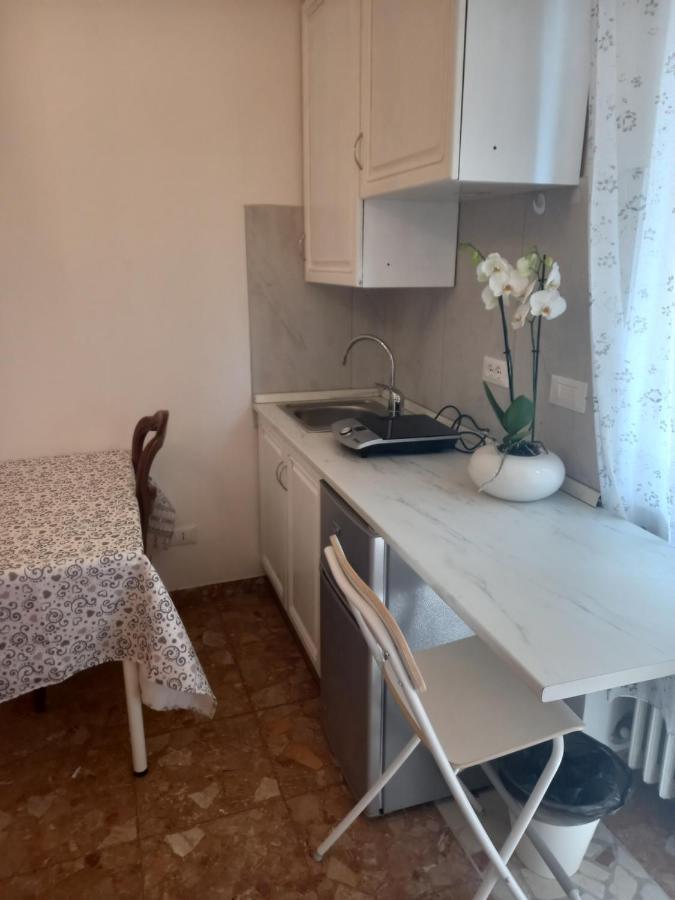 Minihouselarissa Diverona Verona